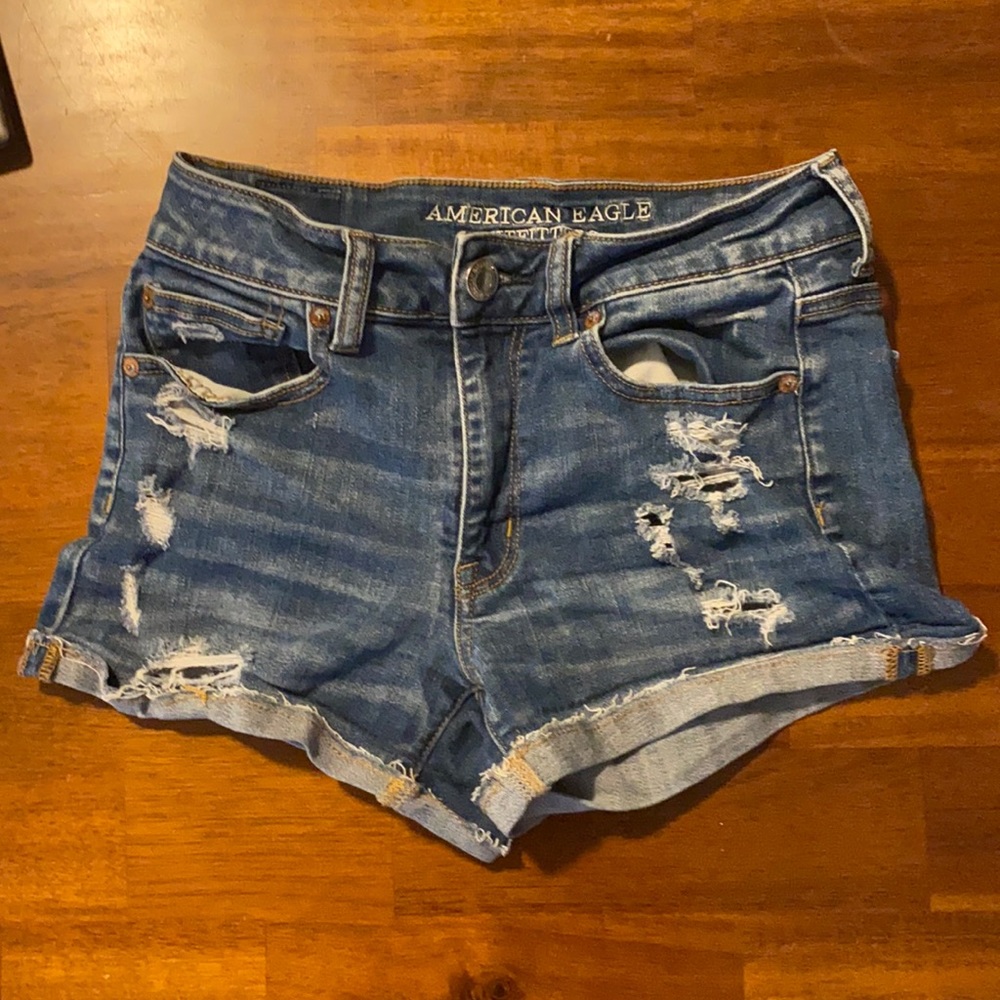 American Eagle Size 4 Jean shorts